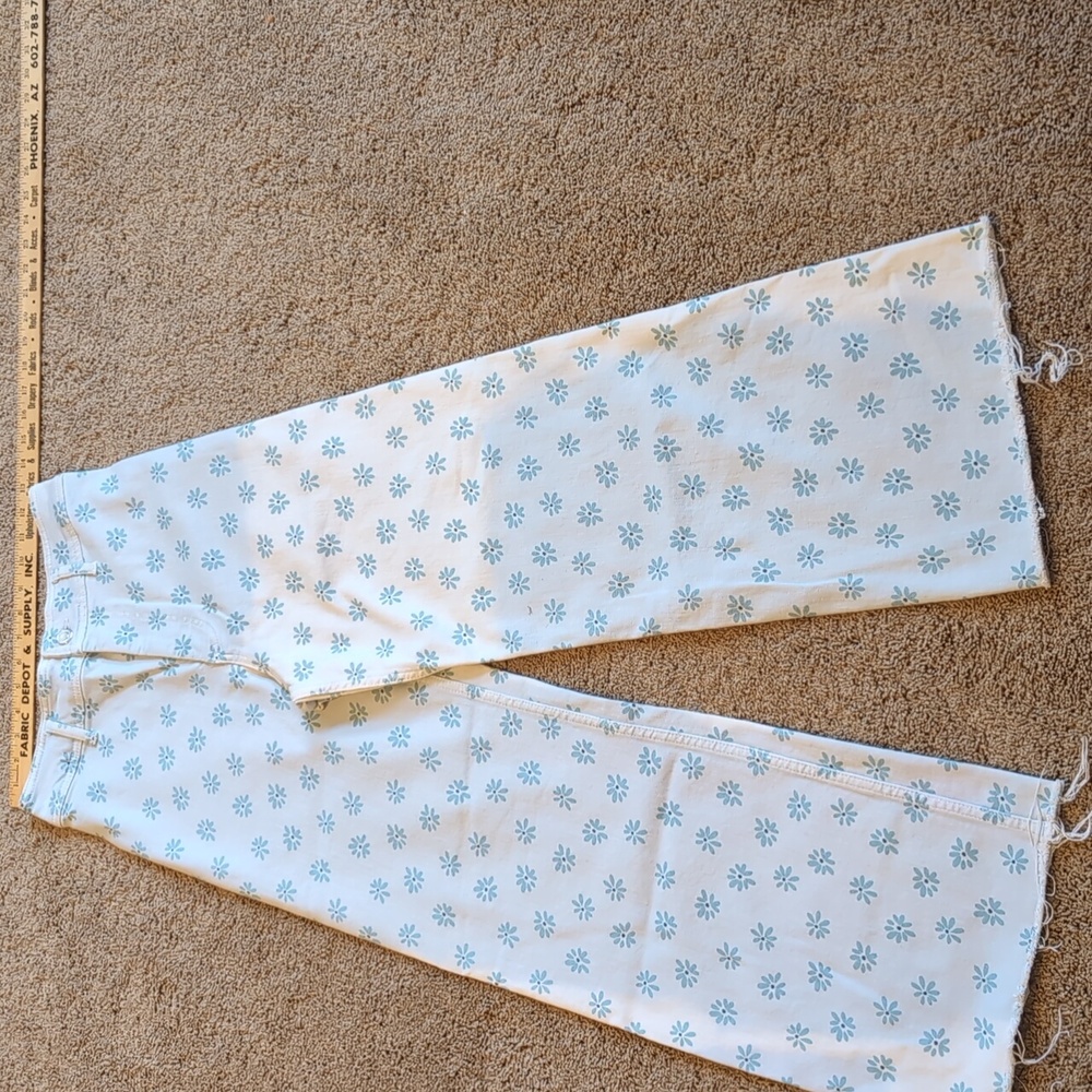 Zara flower jeans "marine strait" size 6